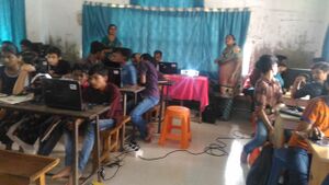 39047 Little sitc.jpg