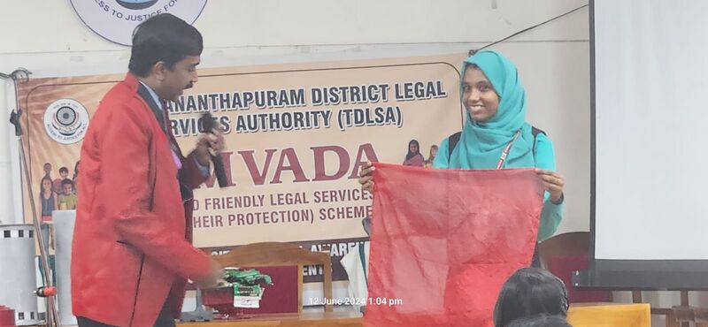 പ്രമാണം:42042 samvaa 1.jpg