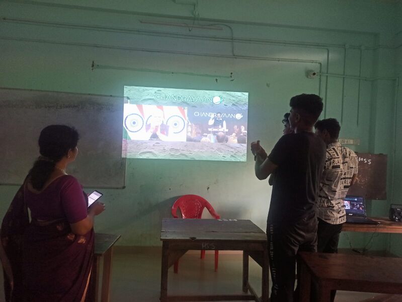 പ്രമാണം:44063 HITECH.jpg