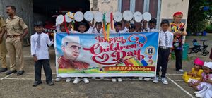 44223 shishu 25 daff.jpg