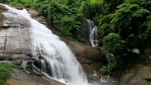 47085Thusharagiri waterfalls kozhikode20131031122022 269 1.jpg