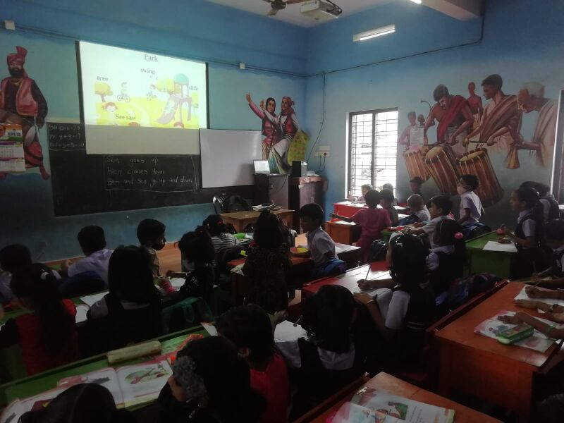 പ്രമാണം:48106 class1.jpg