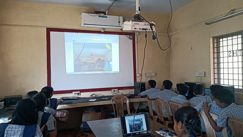 പ്രമാണം:11007 LK22 7.jpeg