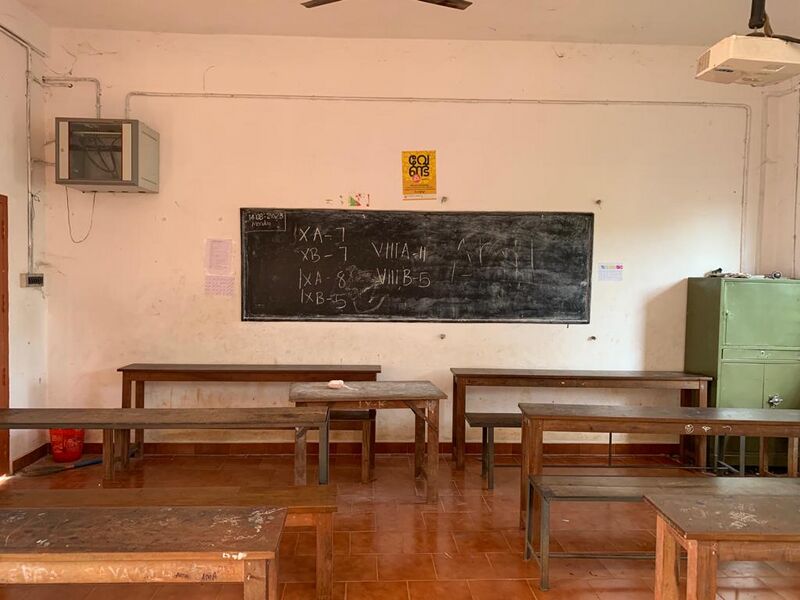 പ്രമാണം:13024 Hitech class.jpeg