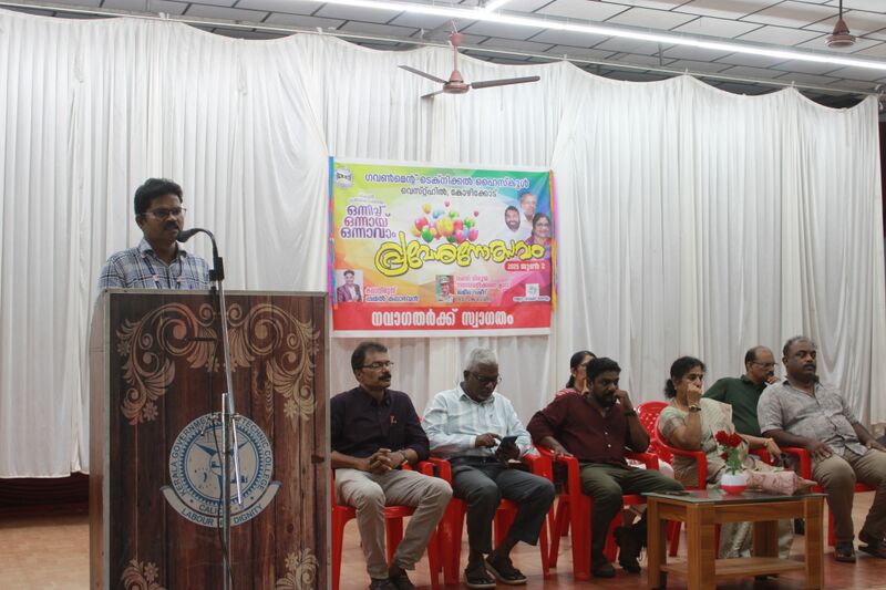 പ്രമാണം:17501 praveshanolsavam 2025 04.JPG