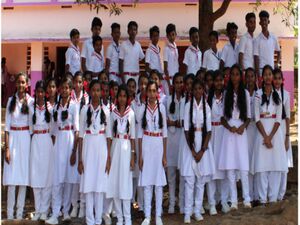 2017-18-19 BATCH group photo.JPG