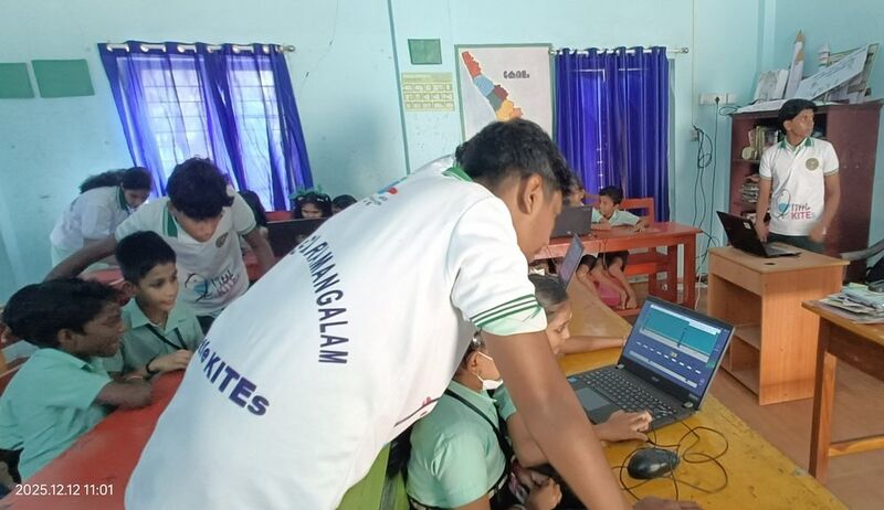 പ്രമാണം:34013lk class ayyappancherylps25b.jpg