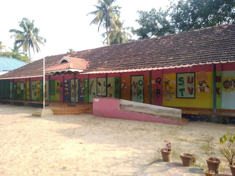പ്രമാണം:34313 school2.jpg
