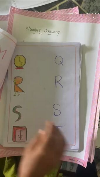 പ്രമാണം:35223 READING DAY 4.jpeg