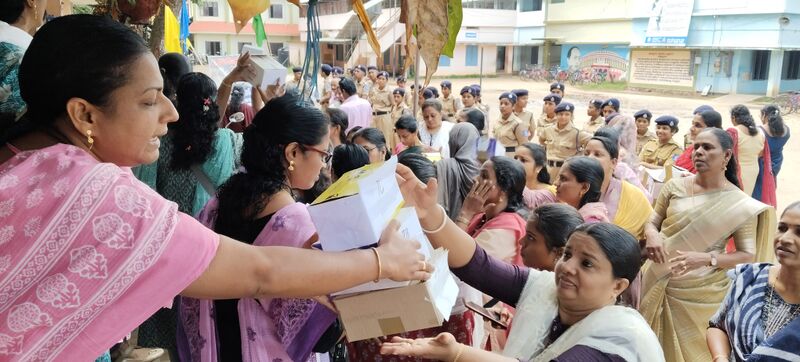 പ്രമാണം:41075 election3.jpg