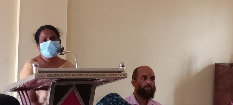 പ്രമാണം:42003 LK2.jpeg