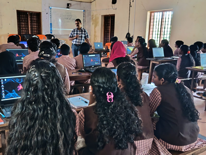 പ്രമാണം:Camp moments.png