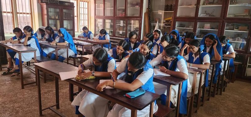 പ്രമാണം:Maths lfcghss 24049.jpg