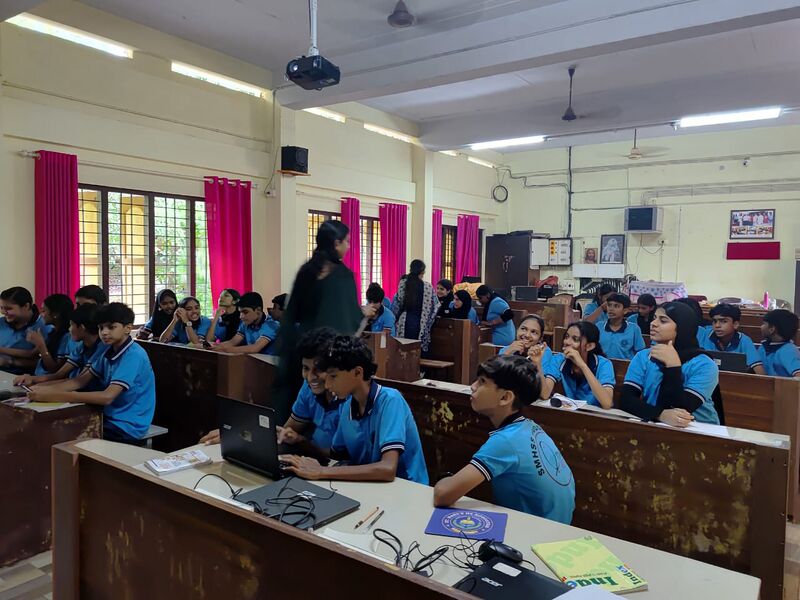 പ്രമാണം:Summer camp5.jpeg