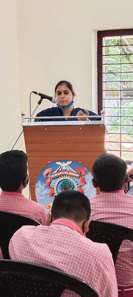 പ്രമാണം:02 env.jpg