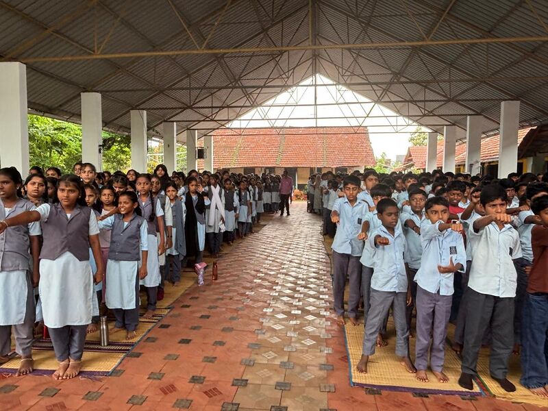 പ്രമാണം:11002-Lahari virudha Dinan.jpg