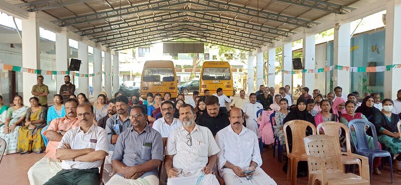 പ്രമാണം:12069 sasthramela2.jpg