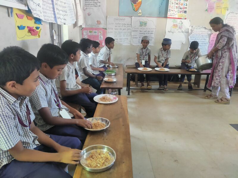 പ്രമാണം:15088 avilkuzhakkal 1 2024.jpg