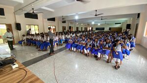 35052 teens club 4.jpg
