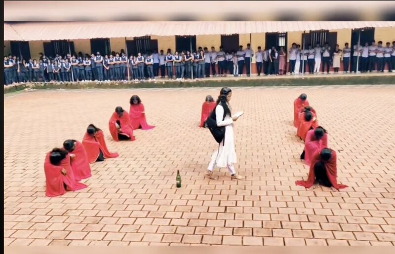 പ്രമാണം:38077 Drugs 4 2025.jpg