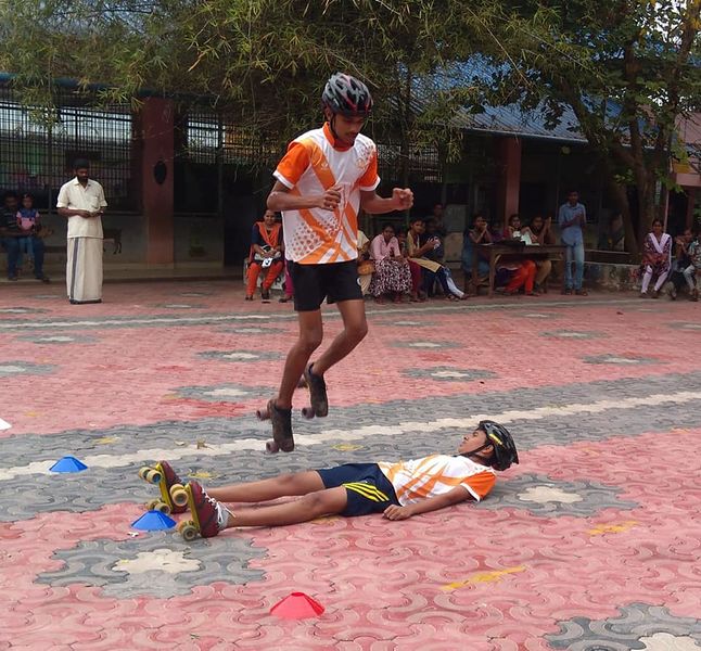 പ്രമാണം:42021 119871.jpg