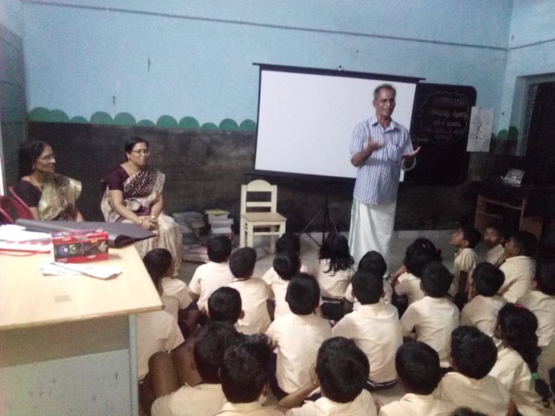 പ്രമാണം:Clb 4.jpg