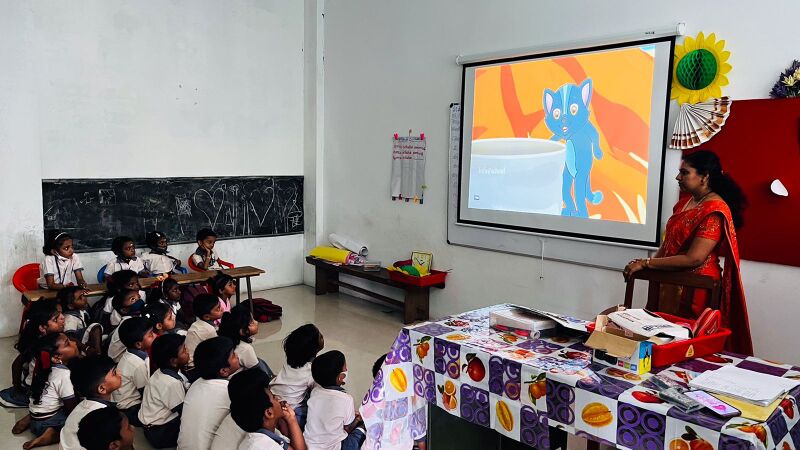 പ്രമാണം:22676 classroom.jpg