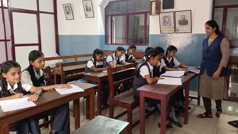 പ്രമാണം:26038 hindi mal coaching.jpeg