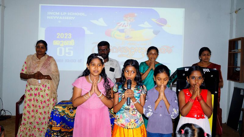 പ്രമാണം:29351-IDK- preprimary praveshanolsavam (1).JPG