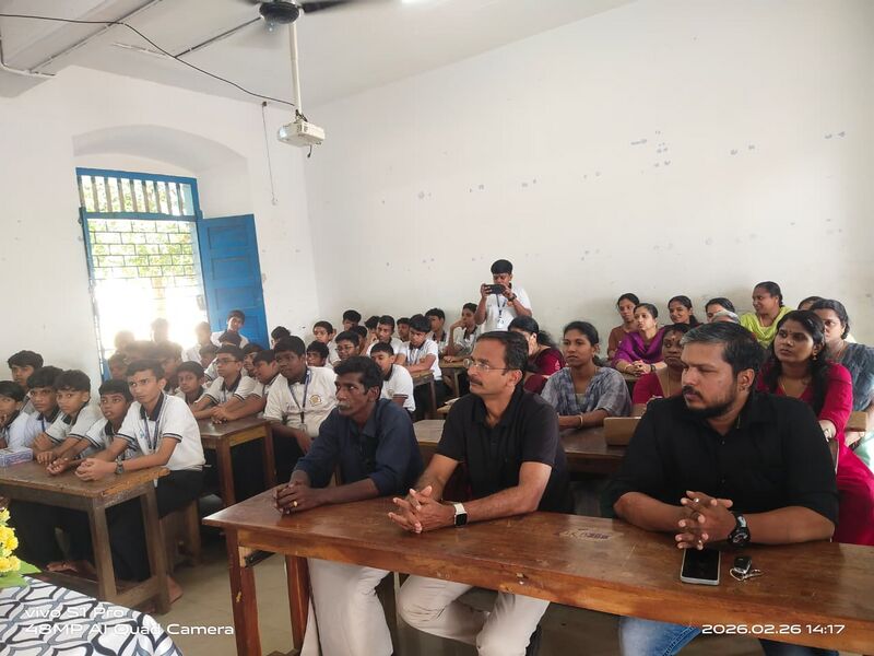 പ്രമാണം:31077 AI7.jpeg