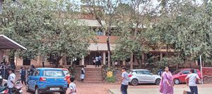 40032 school hsst building.jpg