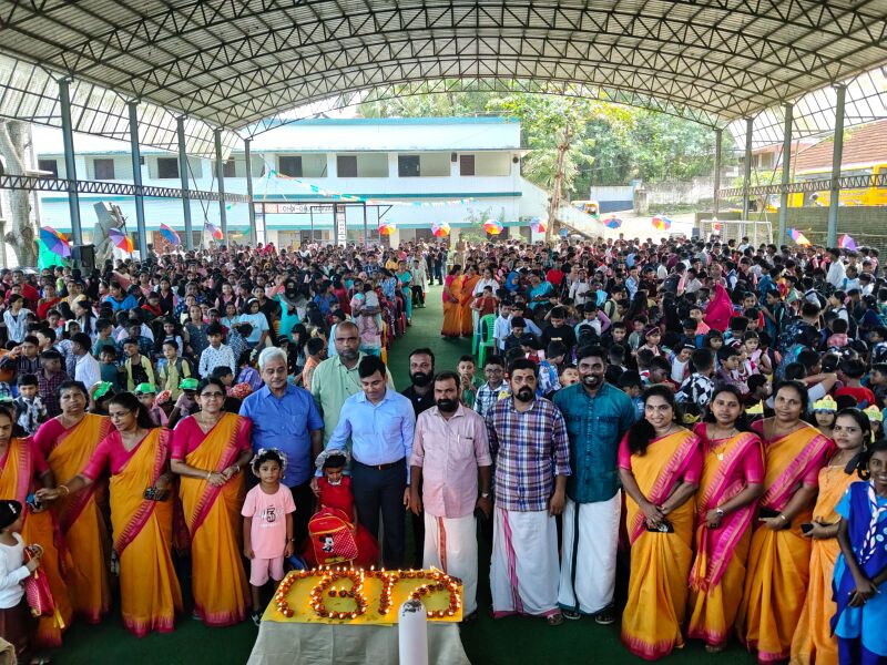പ്രമാണം:43037 3-pravesanolsavam.jpeg