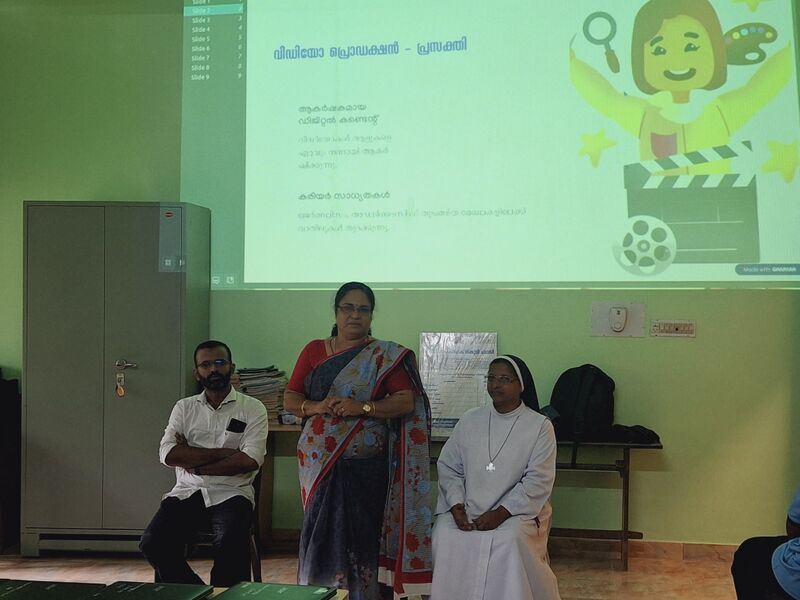 പ്രമാണം:46058 school Camp1.jpg