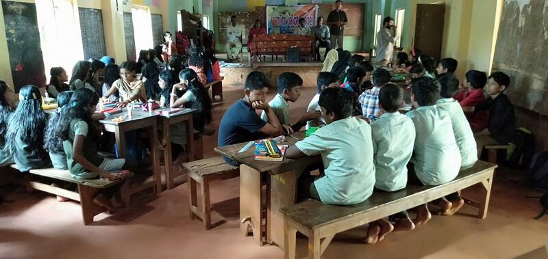 പ്രമാണം:48554 mathsclub.jpg