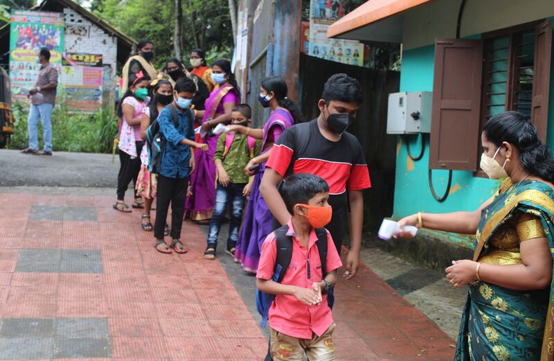 പ്രമാണം:BS21 TVM 44050 7.jpg