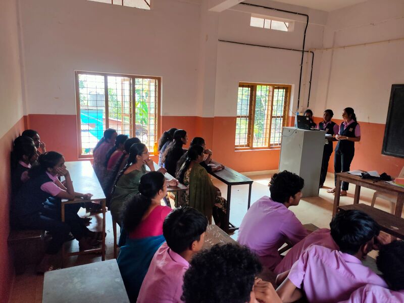 പ്രമാണം:12047 parent ai 26.jpg