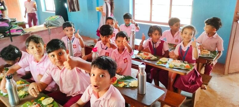 പ്രമാണം:14607 class 2.jpg