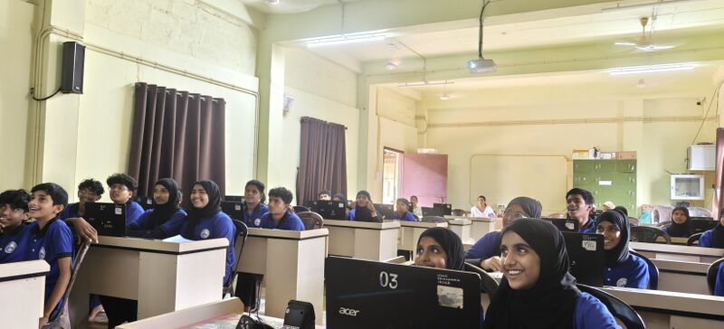 പ്രമാണം:18068-sep22-iohs edavanna-3.jpg