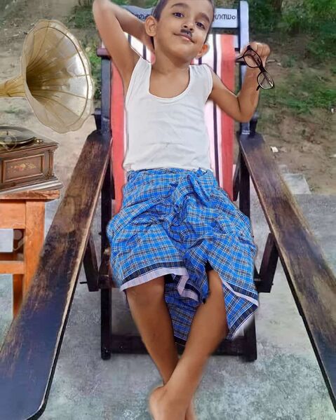 പ്രമാണം:18402 basheerdhinam 2021-22 23.jpg