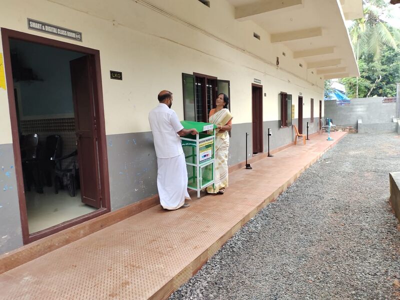 പ്രമാണം:18407 37.jpeg