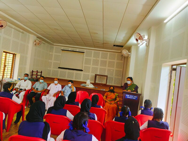 പ്രമാണം:1 കരാട്ടേ പരിശീലനം.jpeg