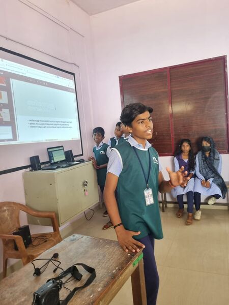 പ്രമാണം:21060-lk freedom 19.jpg