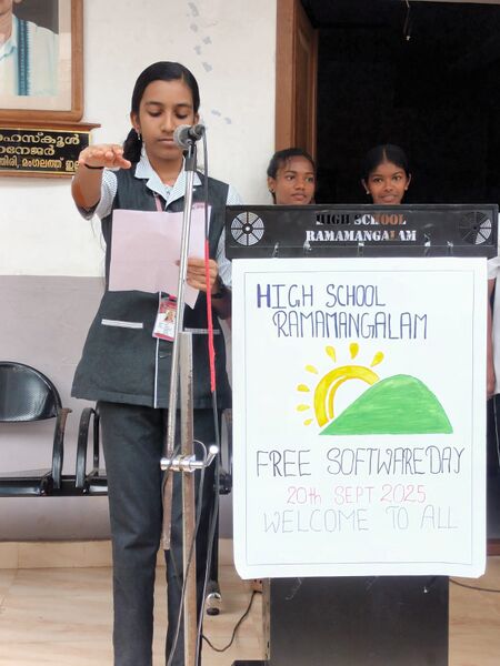 പ്രമാണം:28014 Free software day pledge.jpeg