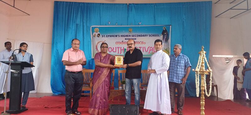 പ്രമാണം:33056 yf4.jpeg