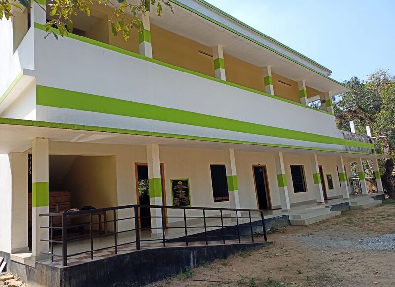 പ്രമാണം:36278 new building 1.jpg