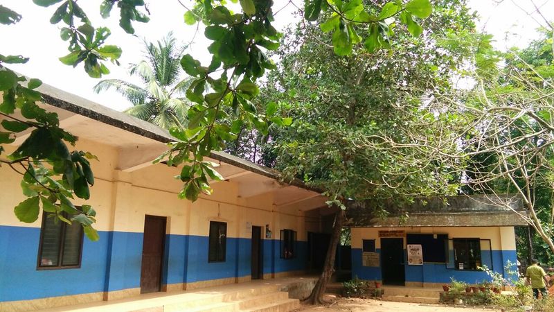 പ്രമാണം:47458school.jpeg