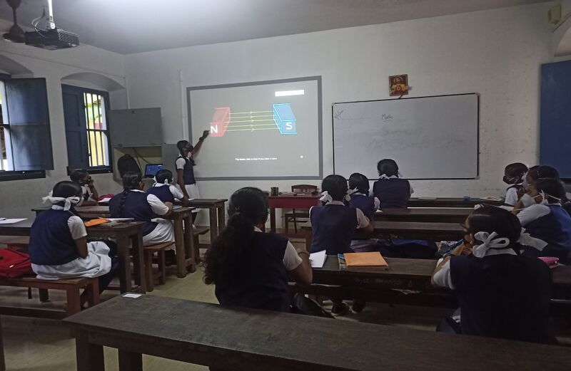 പ്രമാണം:BS21 TVM 43064 2.jpg