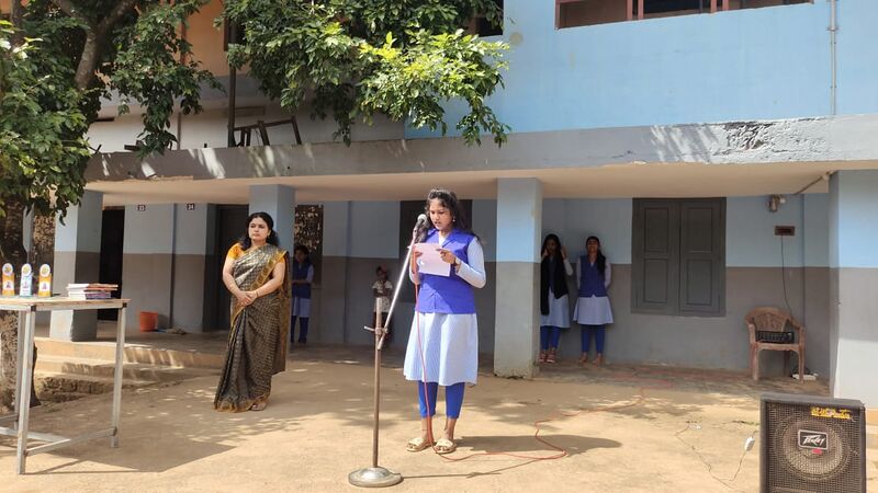 പ്രമാണം:Freedom message.jpg