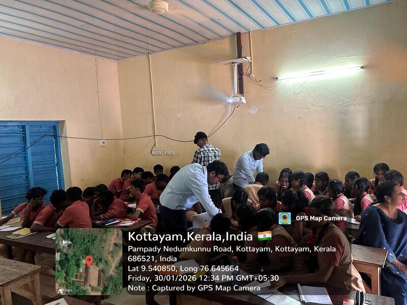 പ്രമാണം:Photo 1 training.jpg