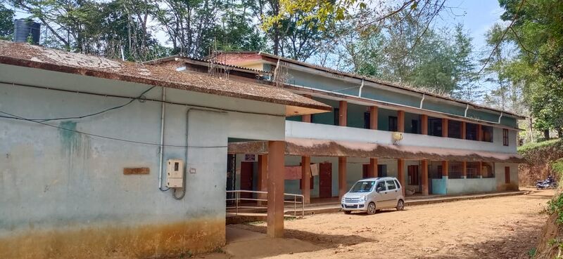 പ്രമാണം:15019 HSS School Building 2.jpeg